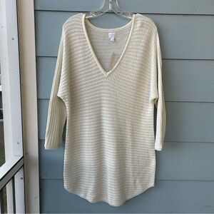 NWT Soho Cream V-Neck Sweater